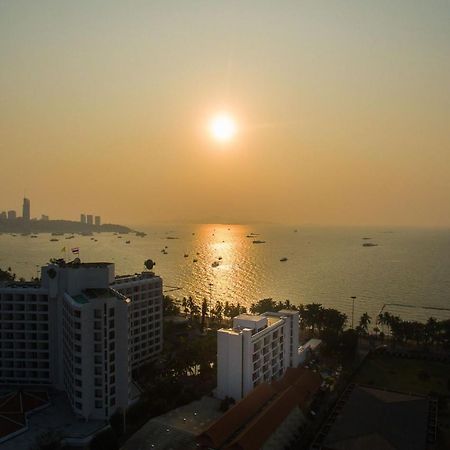 Mera Mare Pattaya Beach And Resort Экстерьер фото